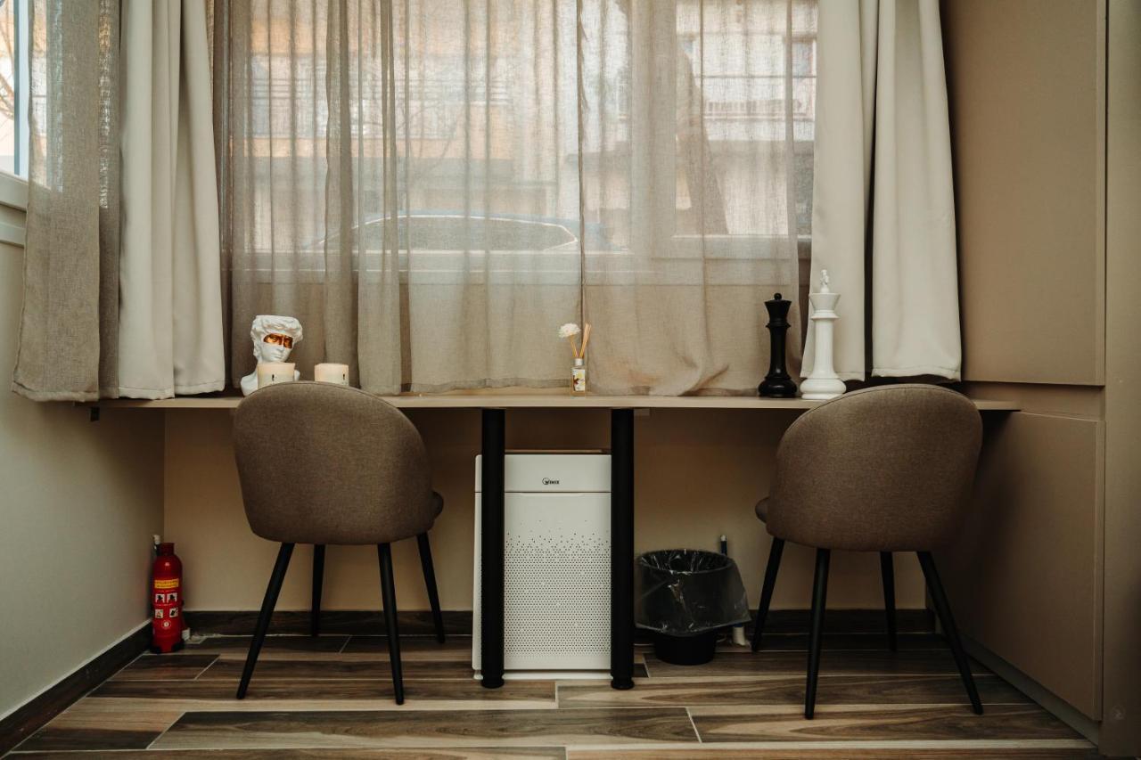 Blackhaus Family And Friends Deluxe Apartment テッサロニキ エクステリア 写真