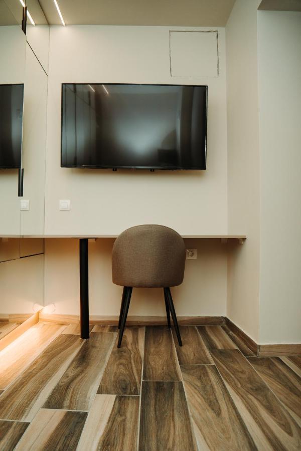 Blackhaus Family And Friends Deluxe Apartment テッサロニキ エクステリア 写真